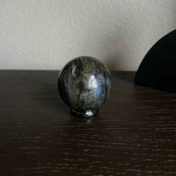 Labradorite Crystal Sphere - Picture 4 of 4